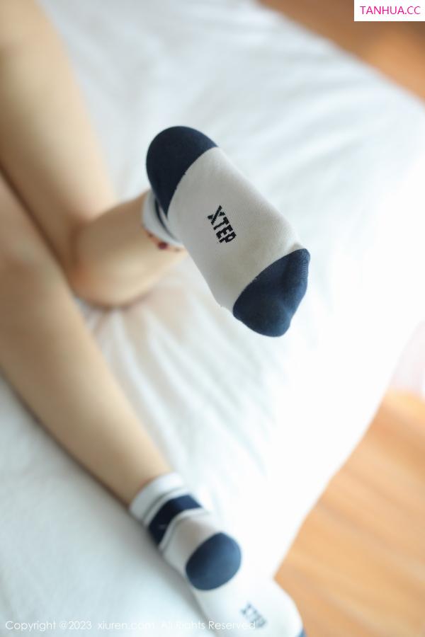   [XiuRen]高清写真图 2023.05.17 No.6749 司柠 妩媚美腿第42张图片